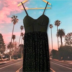 !Motel Rocks Velvet Bustier Midi Dress!!
